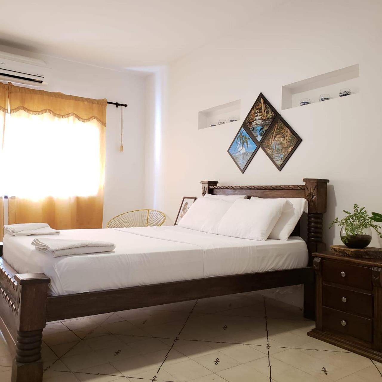 Haba Eco Hostel ซันตามาร์ตา ภายนอก รูปภาพ